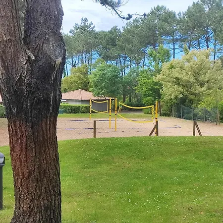 アパート Dans Pierre Et Avec Vue Sur Piscine Entre Et Golf *